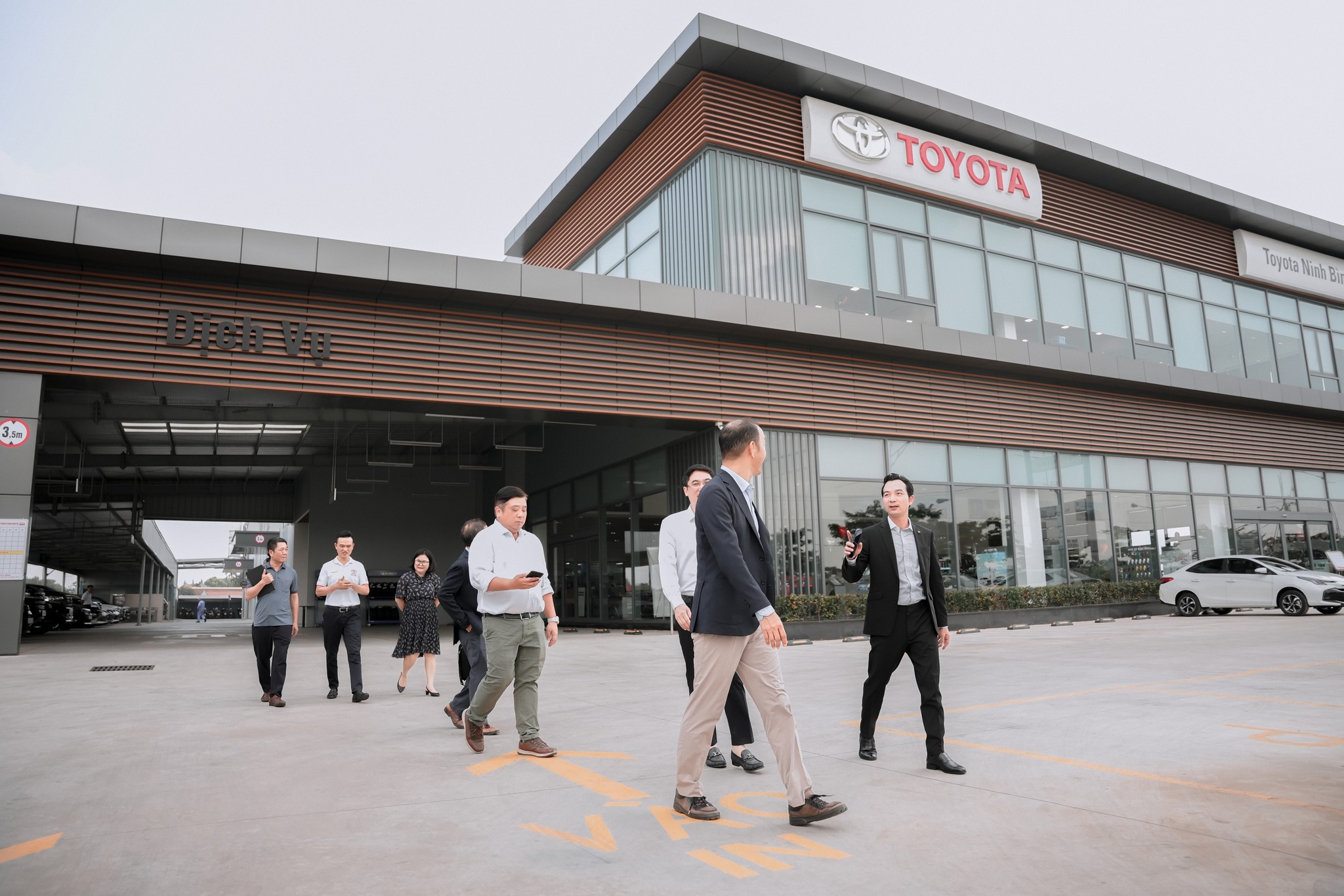 Công ty CP Toyota Ninh Bình