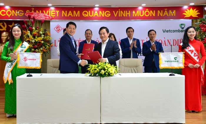 Lễ ký kết hợp tác chiến lược Savico - Vietcombank